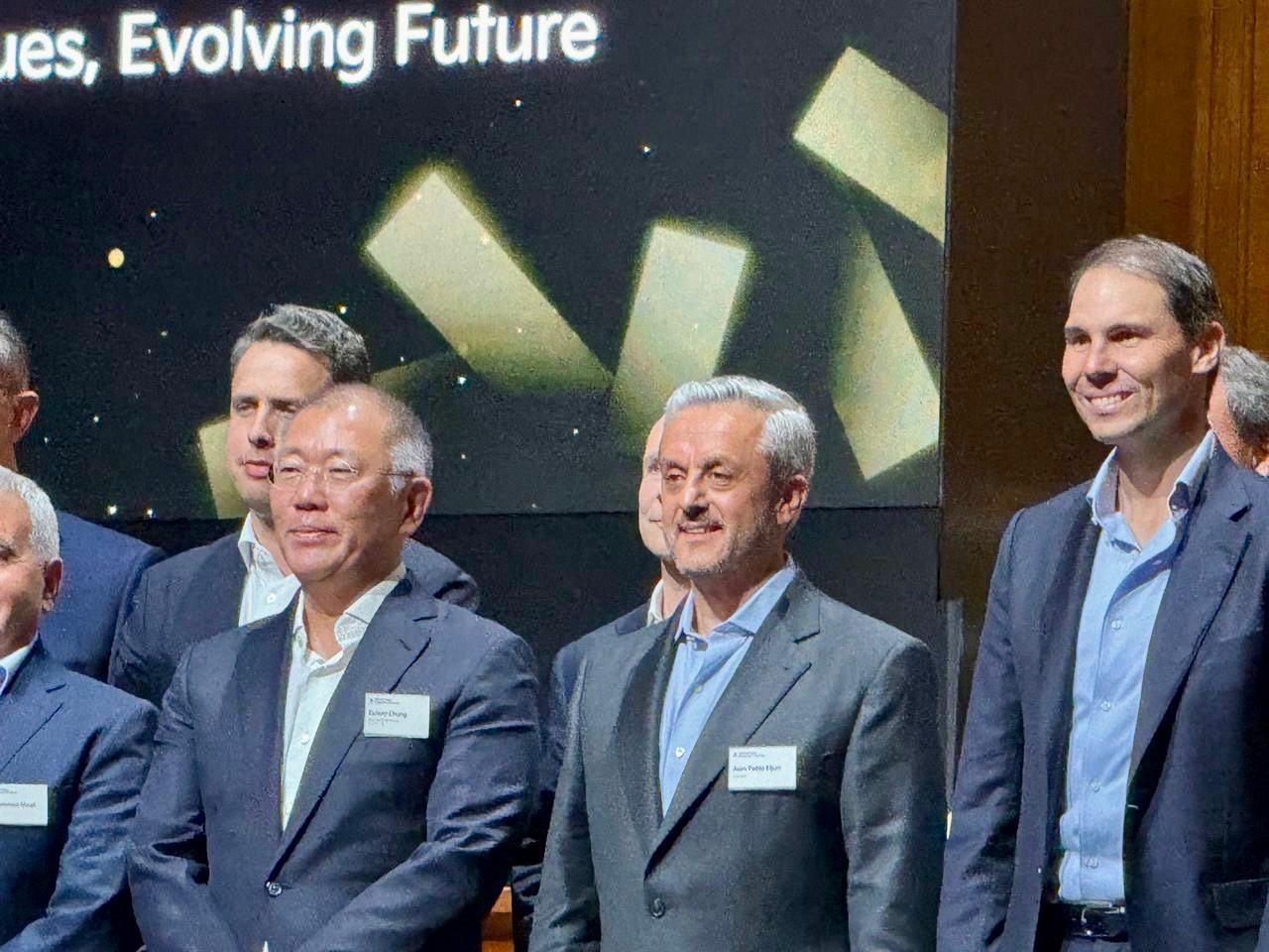 CORPORACIÓN EMPRESARIAL ELJURI RECIBE EL PRESTIGIOSO PREMIO "BEST GLOBAL PARTNER" DE KIA CORPORATION